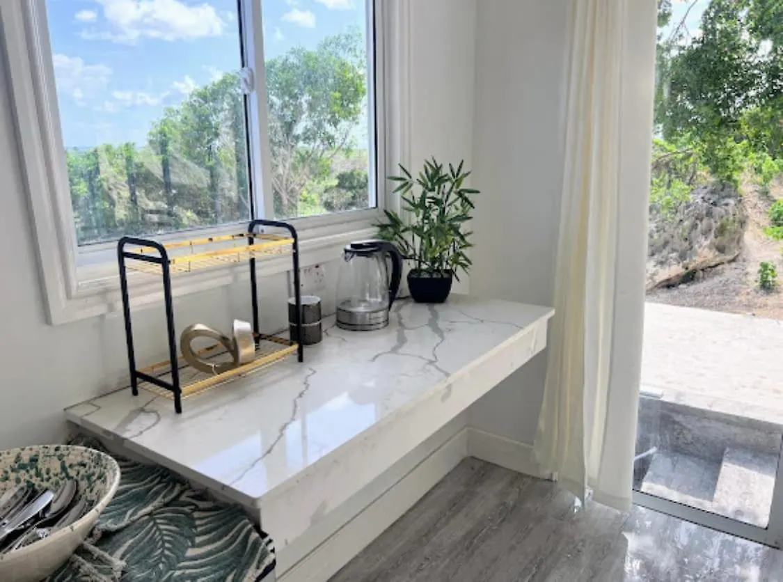Lush Coastline Villa With Swim Out Pool Treasure Beach 0*,  Jamajka